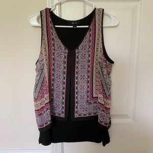 Flowy printed tank